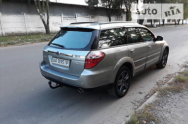 Універсал Subaru Outback 2006 в Києві