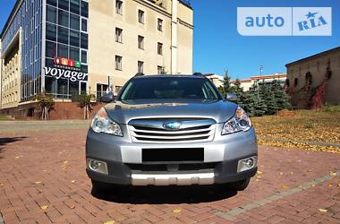 Универсал Subaru Outback 2011 в 