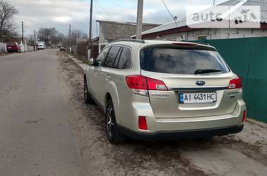 Универсал Subaru Outback 2010 в Киеве