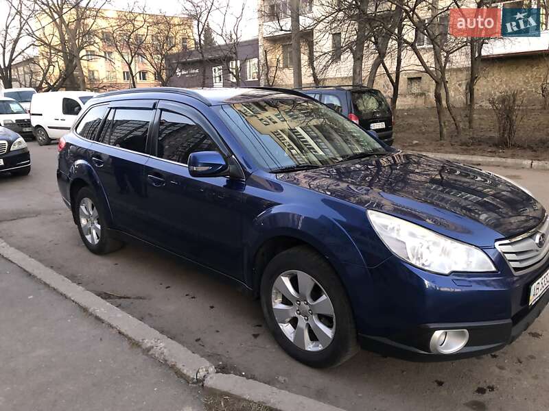 Універсал Subaru Outback 2010 в Вінниці
