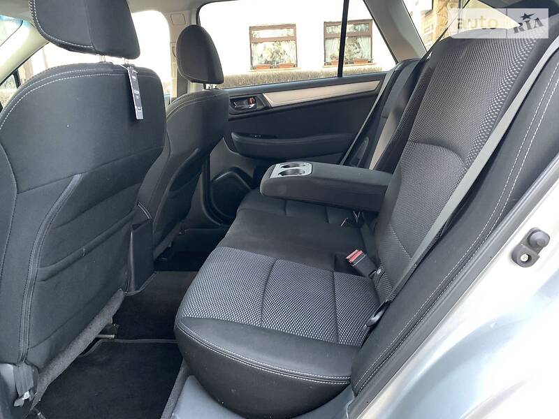 Позашляховик / Кросовер Subaru Outback 2016 в Івано-Франківську