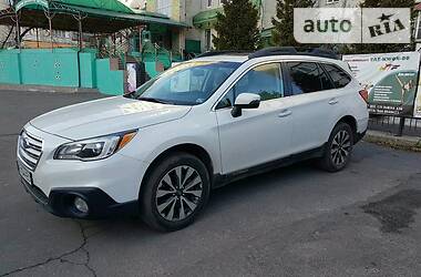 Позашляховик / Кросовер Subaru Outback 2017 в 