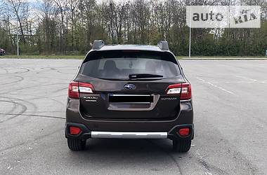 Универсал Subaru Outback 2018 в Львове