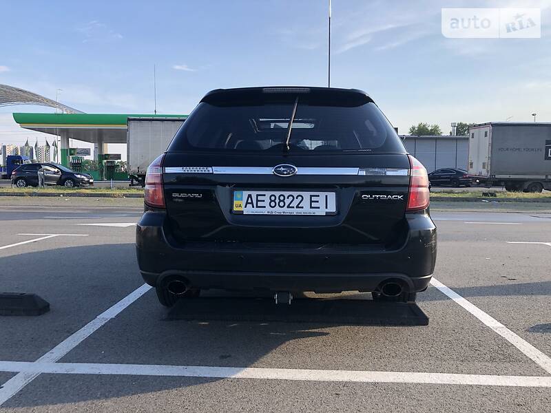 Універсал Subaru Outback 2008 в Києві
