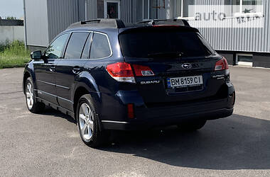 Позашляховик / Кросовер Subaru Outback 2013 в Сумах