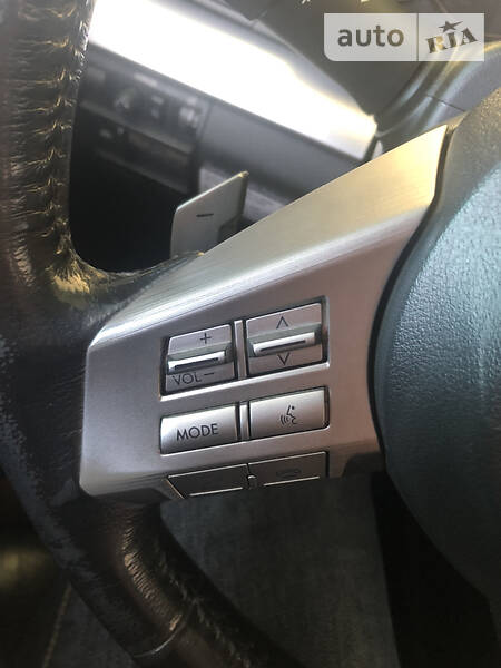 Позашляховик / Кросовер Subaru Outback 2011 в Миколаєві