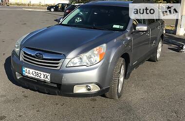 Subaru Outback 2011