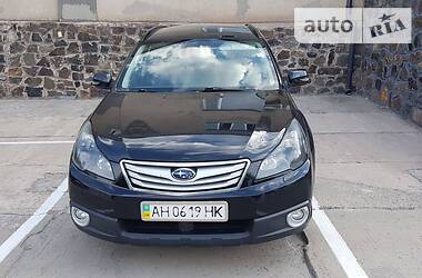 Позашляховик / Кросовер Subaru Outback 2011 в Маріуполі