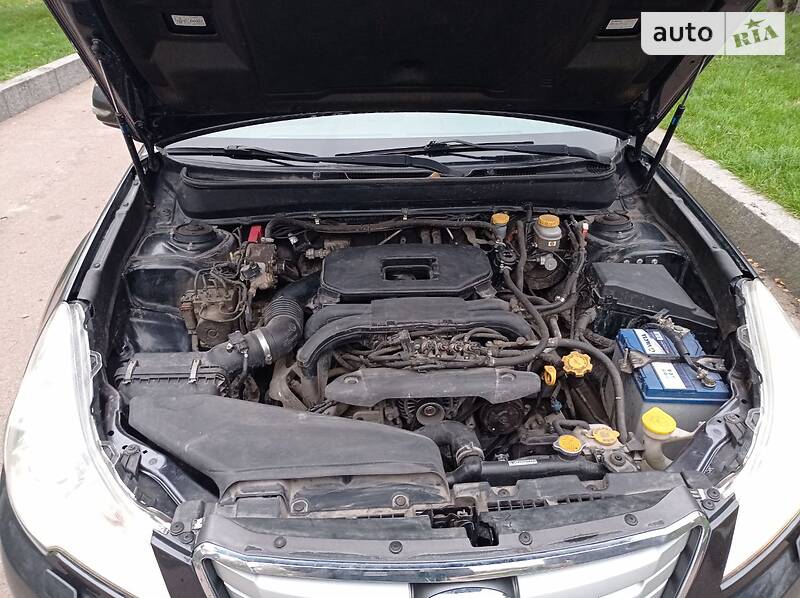 Позашляховик / Кросовер Subaru Outback 2011 в Житомирі