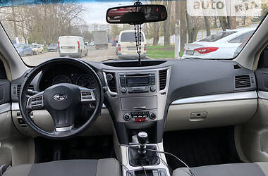 Универсал Subaru Outback 2013 в Одессе