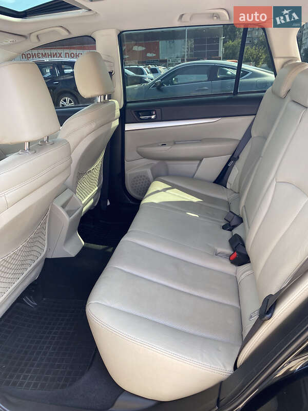 Универсал Subaru Outback 2010 в Днепре