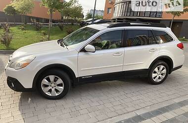 Универсал Subaru Outback 2012 в Ивано-Франковске