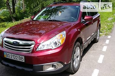 Subaru Outback 2010