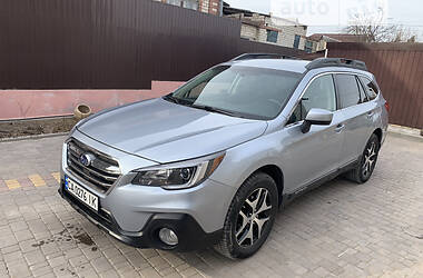 Внедорожник / Кроссовер Subaru Outback 2015 в Одессе