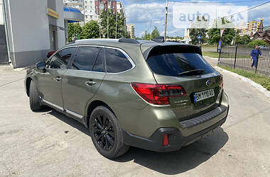 Универсал Subaru Outback 2018 в Сумах