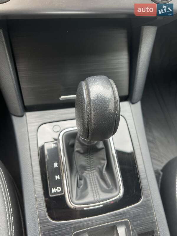 Универсал Subaru Outback 2015 в Ужгороде