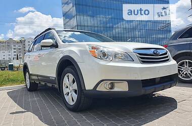 Универсал Subaru Outback 2012 в Тернополе