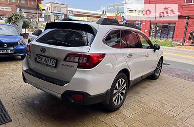 Універсал Subaru Outback 2016 в Львові