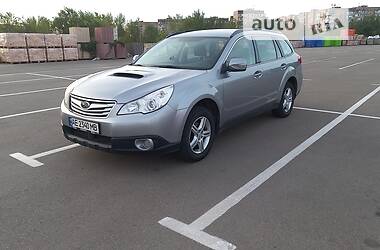 Subaru Outback 2010