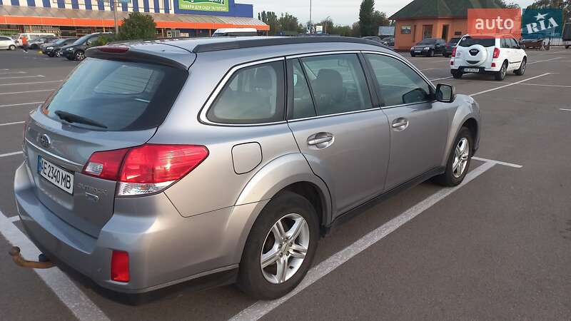 Универсал Subaru Outback 2010 в Кривом Роге