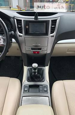 Универсал Subaru Outback 2011 в Ровно