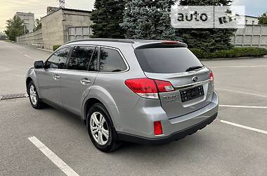 Позашляховик / Кросовер Subaru Outback 2011 в Дніпрі