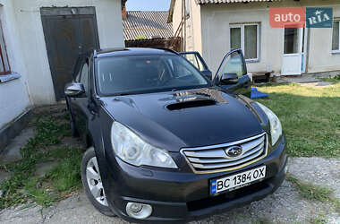 Subaru Outback 2010