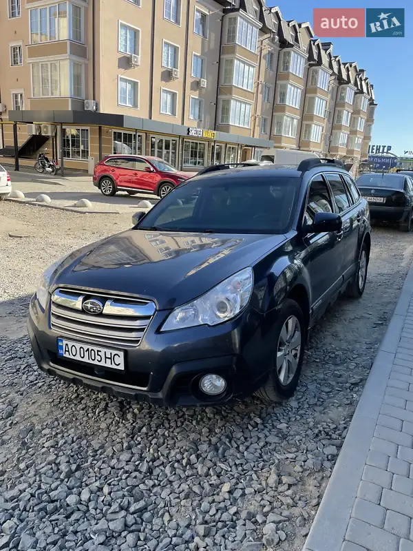 Subaru Outback 2012