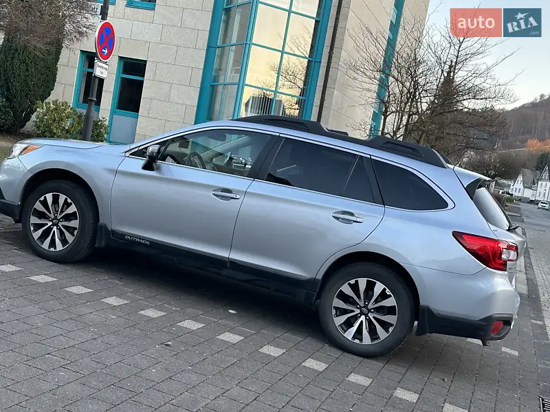 Универсал Subaru Outback 2015 в 