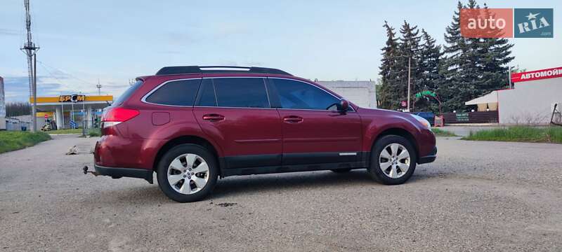 Универсал Subaru Outback 2011 в Харькове