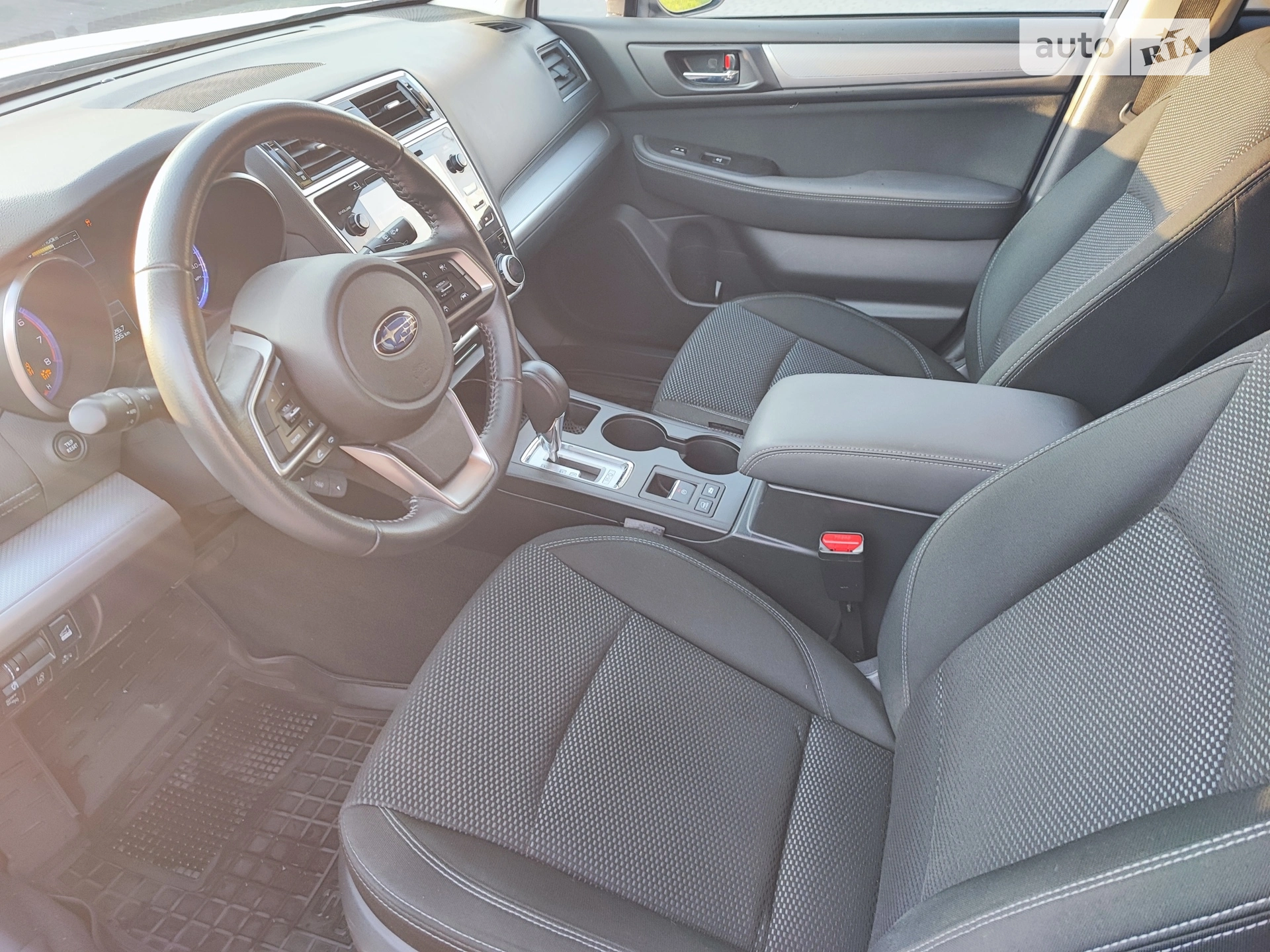 2017 Subaru Outback - мініатюра 4