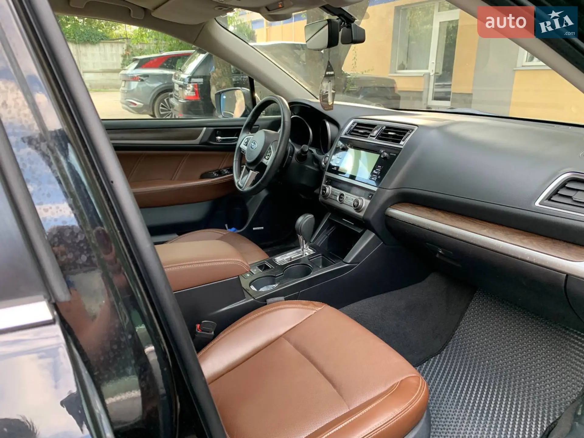 2017 Subaru Outback - мініатюра 16