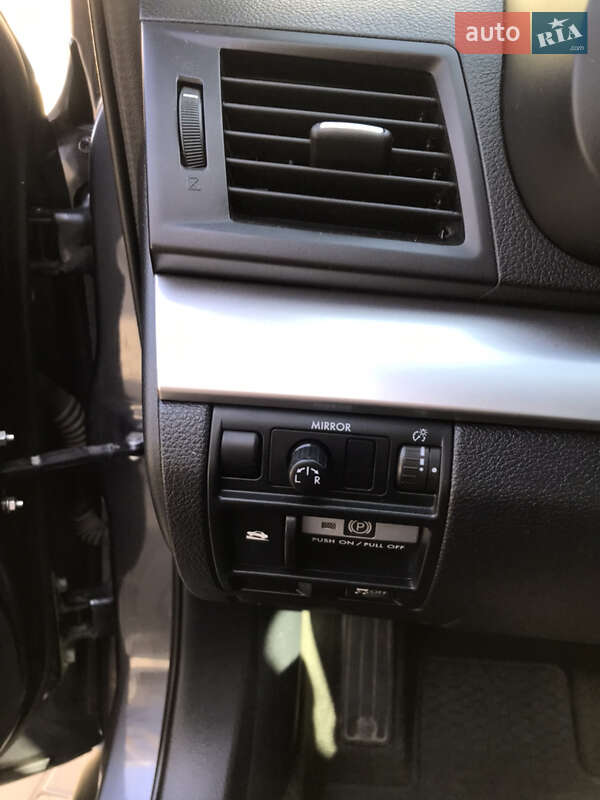 Універсал Subaru Outback 2013 в Одесі