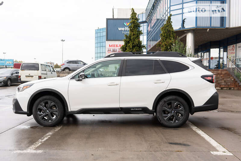 Універсал Subaru Outback 2021 в Чернівцях