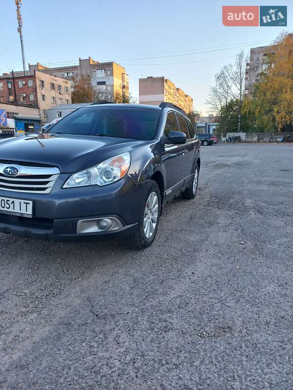 Универсал Subaru Outback 2012 в Виннице
