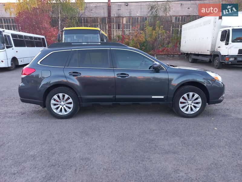 Универсал Subaru Outback 2012 в Виннице