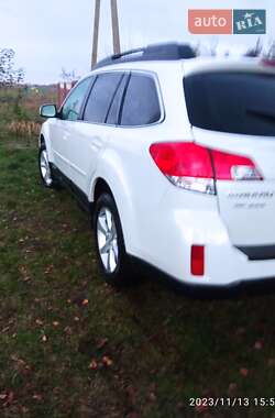 Универсал Subaru Outback 2013 в Чернигове