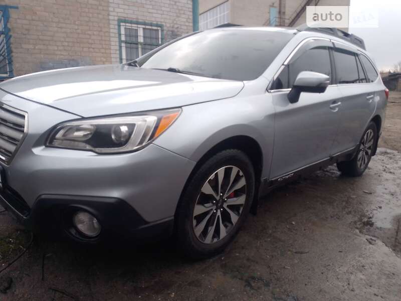 Subaru Outback 2015