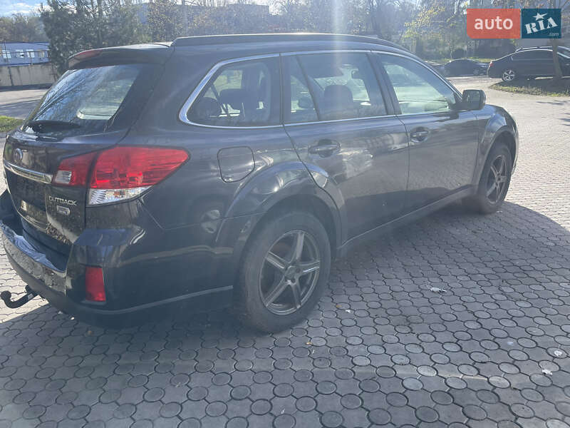 Універсал Subaru Outback 2010 в Дніпрі