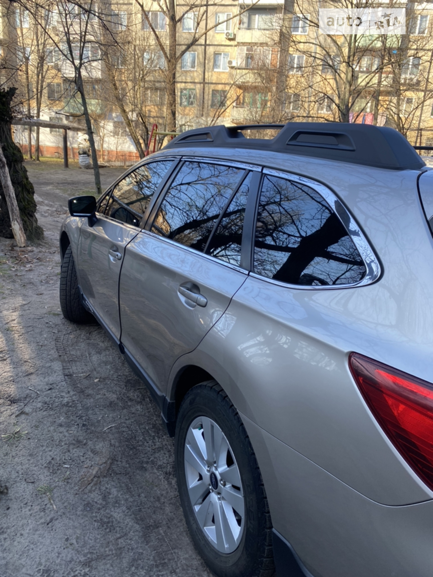 2015 Subaru Outback - мініатюра 2