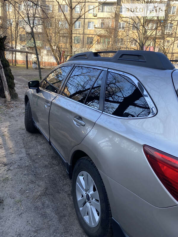 Универсал Subaru Outback 2015 в Днепре