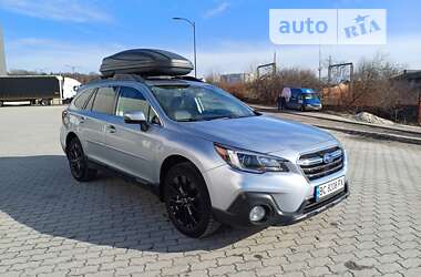 Універсал Subaru Outback 2016 в Львові