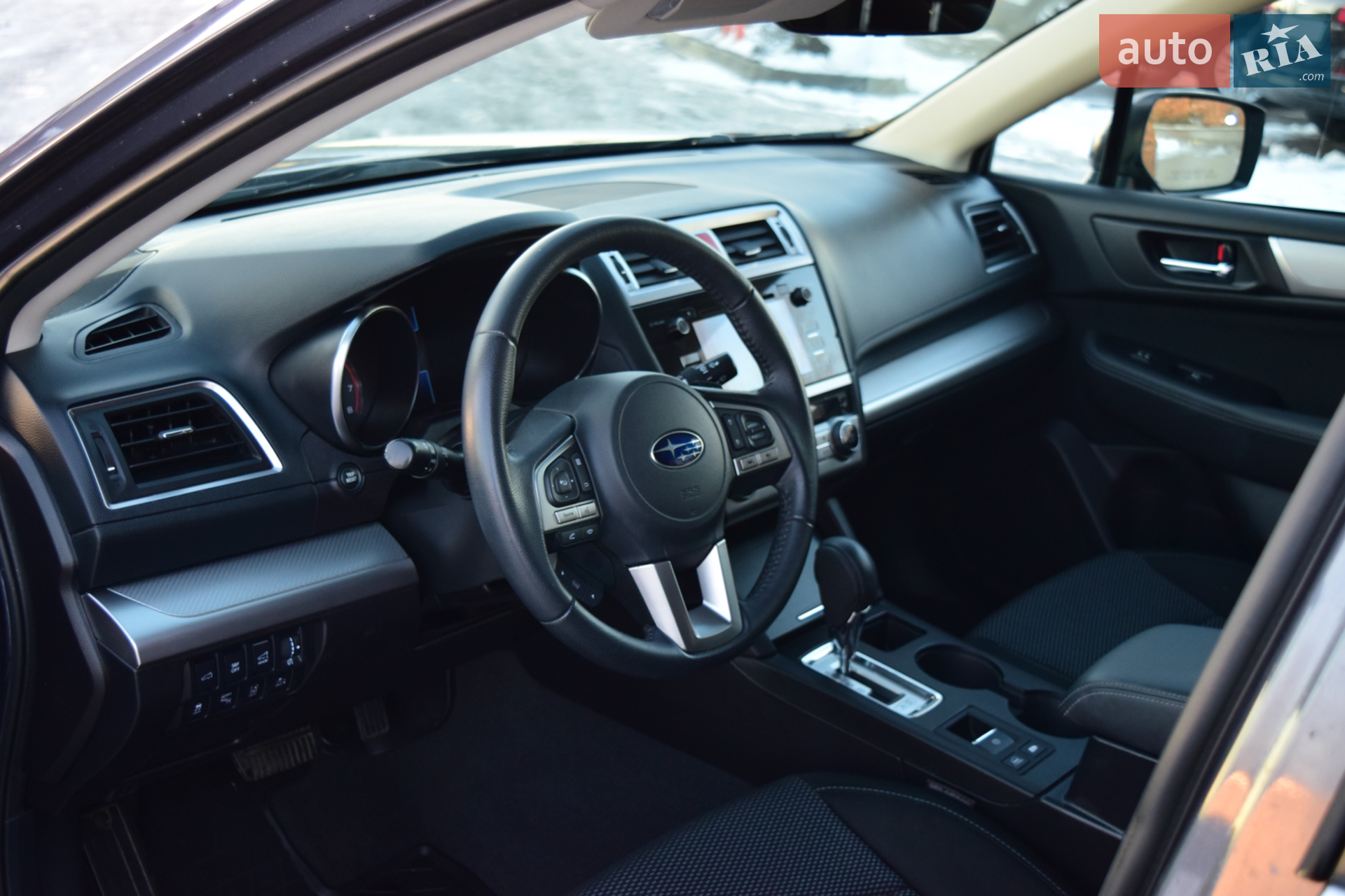 2017 Subaru Outback - мініатюра 24