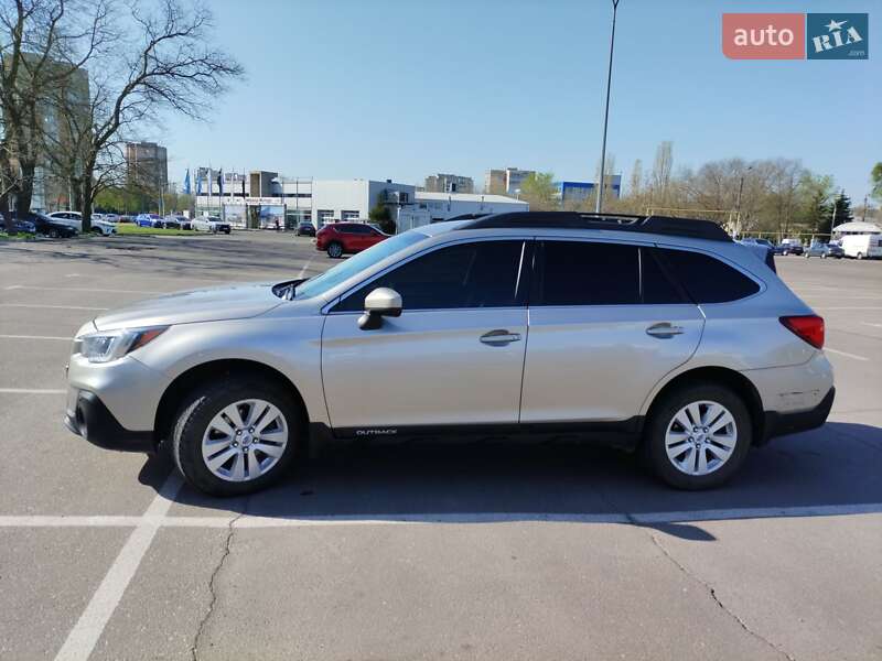 Універсал Subaru Outback 2017 в Одесі