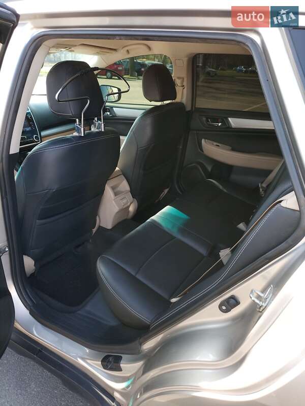 Універсал Subaru Outback 2017 в Одесі