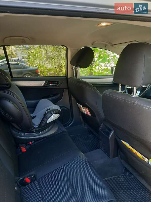 Універсал Subaru Outback 2015 в Чернівцях