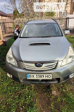 Універсал Subaru Outback 2010 в Летичіві