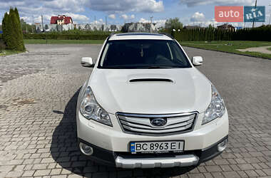 Универсал Subaru Outback 2011 в Львове