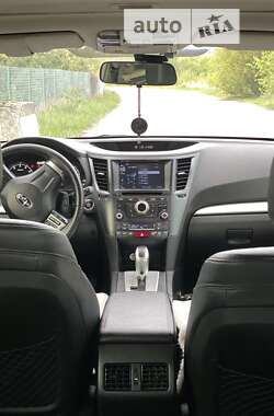 Универсал Subaru Outback 2013 в Хмельницком
