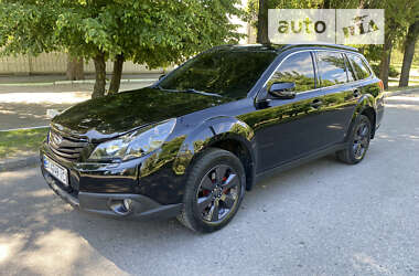 Универсал Subaru Outback 2011 в Кременчуге